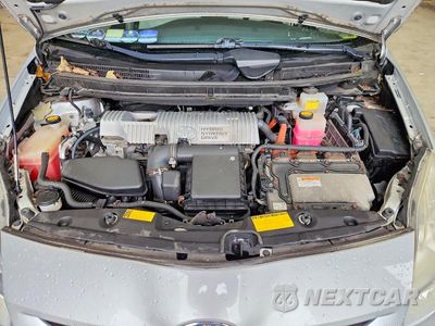 Zdjęcie 11 z 13 samochodu: 2010 TOYOTA PRIUS III VIN:JTDKN3DU7A5179666 - miniatura