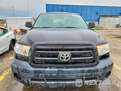 Piąte zdjęcie samochodu w środku: 2012 TOYOTA TUNDRA DOUBLE CAB SR5 VIN:5TFUW5F19CX219886 - miniatura