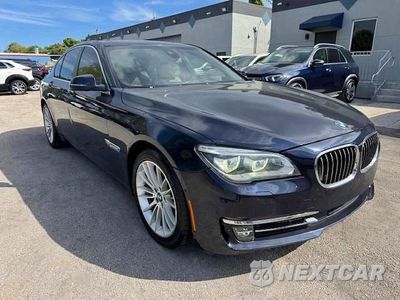 Czwarte zdjęcie samochodu z boku: 2015 BMW 750 XI VIN:WBAYB6C5XFD965910 - miniatura