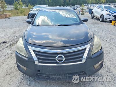 Piąte zdjęcie samochodu w środku: 2015 NISSAN ALTIMA 2.5 VIN:1N4AL3AP5FN347589 - miniatura