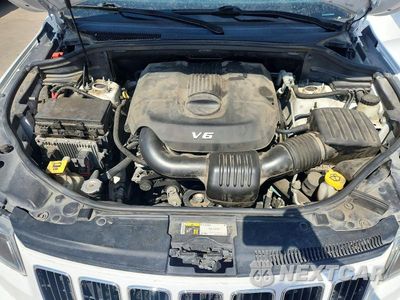 Zdjęcie 12 z 13 samochodu: 2015 JEEP GRAND CHEROKEE LIMITED VIN:1C4RJEBG1FC126192 - miniatura