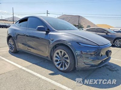 Czwarte zdjęcie samochodu z boku: 2026 TESLA MODEL Y VIN:7SAYGDEE1TF602991 - miniatura