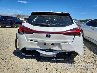 Zdjęcie 6 z 13 samochodu: 2022 LEXUS UX 200 BASE VIN:JTHX3JBH6N2055965 - miniatura