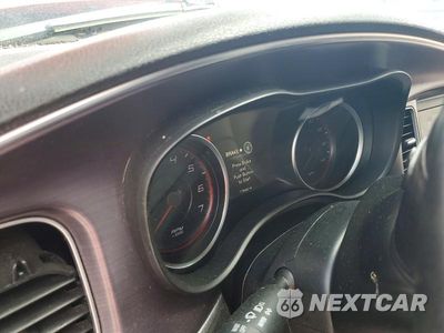 Zdjęcie 9 z 12 samochodu: 2018 DODGE CHARGER SXT VIN:2C3CDXBG5JH173888 - miniatura
