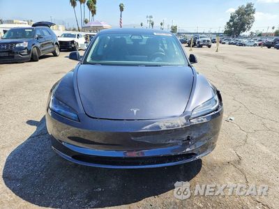 Piąte zdjęcie samochodu w środku: 2024 TESLA MODEL 3 VIN:5YJ3E1EA2RF864486 - miniatura