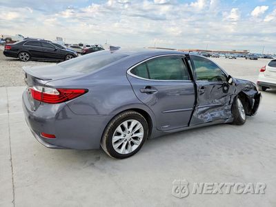 Trzecie zdjęcie samochodu z tyłu: 2015 LEXUS ES 300H VIN:JTHBW1GG5F2090693 - miniatura