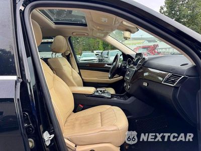 Zdjęcie 13 z 15 samochodu: 2018 MERCEDES-BENZ GLS 450 4MATIC VIN:4JGDF6EE7JB003048 - miniatura