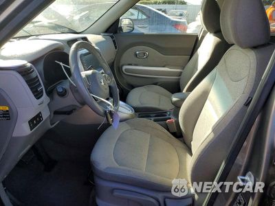Zdjęcie 7 z 13 samochodu: 2016 KIA SOUL EV BASE VIN:KNDJP3AE1G7012929 - miniatura