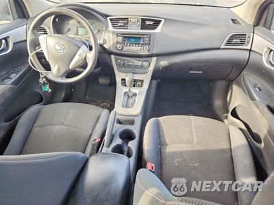 Zdjęcie 8 z 12 samochodu: 2015 NISSAN SENTRA S VIN:3N1AB7AP2FY375165 - miniatura