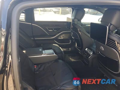 Zdjęcie 10 z 12 samochodu: 2025 MERCEDES-BENZ S MERCEDES-MAYBACH S680 4M VIN:W1K6X7KB4SA326903 - miniatura