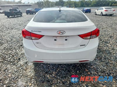 Zdjęcie 6 z 12 samochodu: 2013 HYUNDAI ELANTRA LIMITED VIN:5NPDH4AE9DH375552 - miniatura