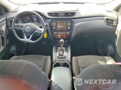 Zdjęcie 8 z 13 samochodu: 2017 NISSAN ROGUE SPORT S VIN:JN1BJ1CP1HW034299 - miniatura
