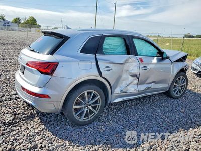 Trzecie zdjęcie samochodu z tyłu: 2022 AUDI SQ5 PREMIUM PLUS VIN:WA1B4AFY9N2102984 - miniatura