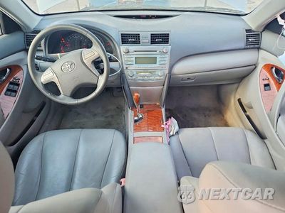 Zdjęcie 8 z 12 samochodu: 2009 TOYOTA CAMRY XLE V6 VIN:4T1BK46KX9U091086 - miniatura