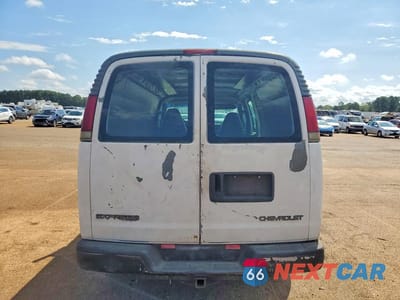 Zdjęcie 6 z 13 samochodu: 2002 CHEVROLET EXPRESS 2500 DELIVERY VAN VIN:1GCGG29RX21127763 - miniatura