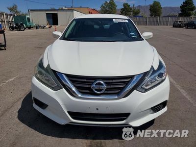 Piąte zdjęcie samochodu w środku: 2016 NISSAN ALTIMA 2.5 S VIN:1N4AL3AP4GC217316 - miniatura