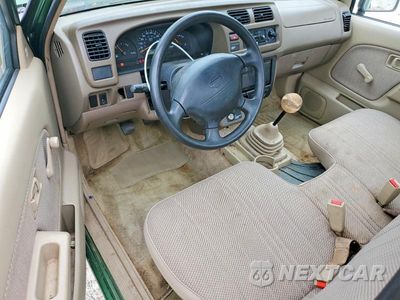 Zdjęcie 8 z 12 samochodu: 1998 NISSAN FRONTIER BASE VIN:1N6DD21S1WC311376 - miniatura