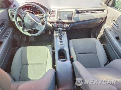 Zdjęcie 8 z 14 samochodu: 2019 HONDA HR-V SPORT VIN:3CZRU5H17KM713865 - miniatura