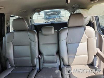 Zdjęcie 10 z 13 samochodu: 2016 HONDA ODYSSEY TOURING VIN:5FNRL5H96GB026208 - miniatura