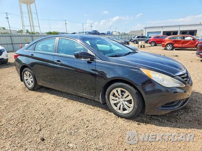 Czwarte zdjęcie samochodu z boku: 2013 HYUNDAI SONATA GLS VIN:5NPEB4AC1DH512276 - miniatura