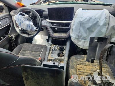 Zdjęcie 8 z 12 samochodu: 2025 FORD EXPLORER ST-LINE VIN:1FMUK8KH9SGA76836 - miniatura