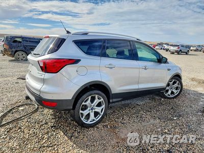 Trzecie zdjęcie samochodu z tyłu: 2019 FORD ESCAPE TITANIUM VIN:1FMCU9J99KUB27579 - miniatura