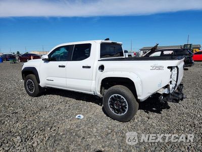 Drugie zdjęcie samochodu z przodu: 2025 TOYOTA TACOMA TRD OFF-ROAD VIN:3TMLB5JNXSM106714 - miniatura