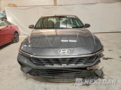 Piąte zdjęcie samochodu w środku: 2026 HYUNDAI ELANTRA SE VIN:KMHLL4DG9TU196029 - miniatura