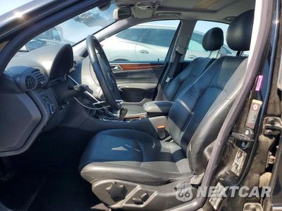 Zdjęcie 7 z 12 samochodu: 2003 MERCEDES-BENZ C 240 VIN:WDBRF61J33E010575 - miniatura
