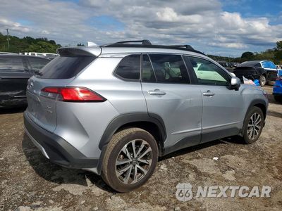 Trzecie zdjęcie samochodu z tyłu: 2024 TOYOTA COROLLA CROSS XLE VIN:7MUDAABG1RV105046 - miniatura