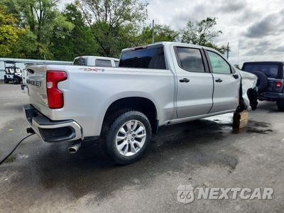 Trzecie zdjęcie samochodu z tyłu: 2019 CHEVROLET SILVERADO K1500 CUSTOM VIN:3GCPYBEH2KG102044 - miniatura