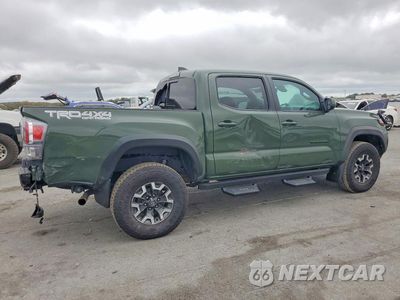 Trzecie zdjęcie samochodu z tyłu: 2021 TOYOTA TACOMA TRD OFF-ROAD VIN:3TYCZ5AN8MT032082 - miniatura