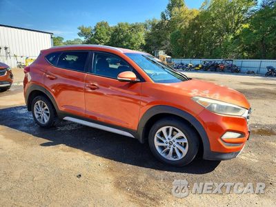 Czwarte zdjęcie samochodu z boku: 2017 HYUNDAI TUCSON ECO VIN:KM8J33A25HU539842 - miniatura