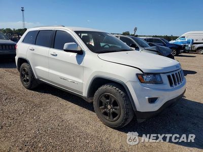 Czwarte zdjęcie samochodu z boku: 2015 JEEP GRAND CHEROKEE LAREDO VIN:1C4RJEAG4FC668565 - miniatura