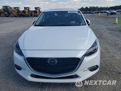 Piąte zdjęcie samochodu w środku: 2018 MAZDA 3 GRAND TOURING VIN:3MZBN1M34JM207507 - miniatura