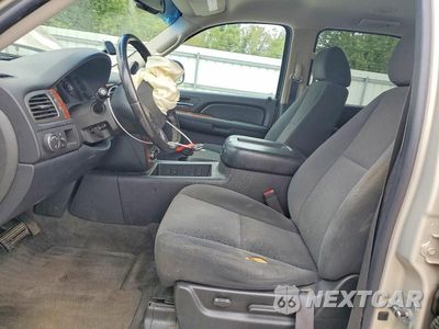 Zdjęcie 7 z 14 samochodu: 2007 CHEVROLET TAHOE C1500 VIN:1GNFC13087R205016 - miniatura