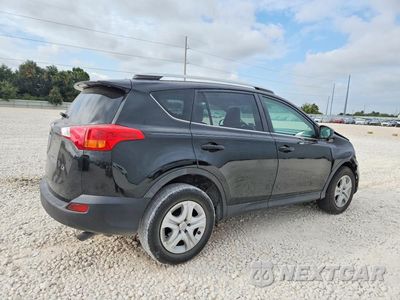 Trzecie zdjęcie samochodu z tyłu: 2015 TOYOTA RAV4 LE VIN:2T3ZFREV7FW137875 - miniatura
