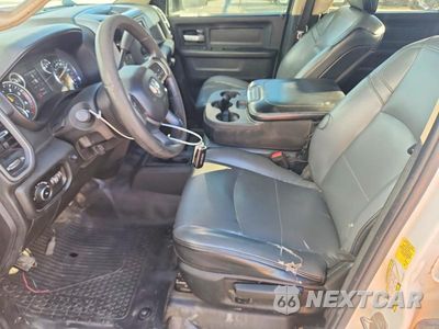 Zdjęcie 7 z 12 samochodu: 2019 RAM 2500 TRADESMAN VIN:3C6UR5CLXKG518441 - miniatura