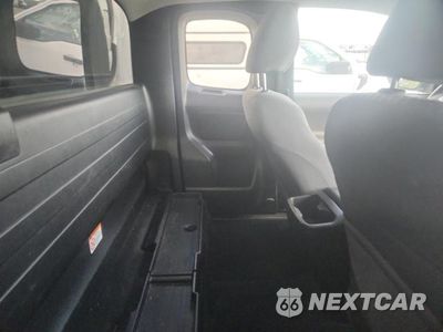 Zdjęcie 10 z 12 samochodu: 2023 TOYOTA TACOMA SR VIN:3TYRX5GN5PT070879 - miniatura