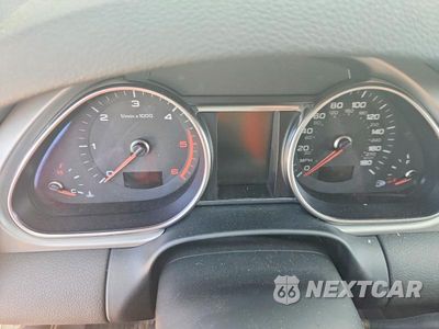 Zdjęcie 9 z 13 samochodu: 2015 AUDI Q7 TDI PREMIUM PLUS VIN:WA1LMAFE0FD018665 - miniatura