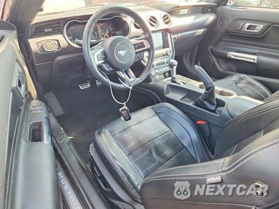 Zdjęcie 8 z 12 samochodu: 2021 FORD MUSTANG VIN:1FA6P8TH8M5154461 - miniatura
