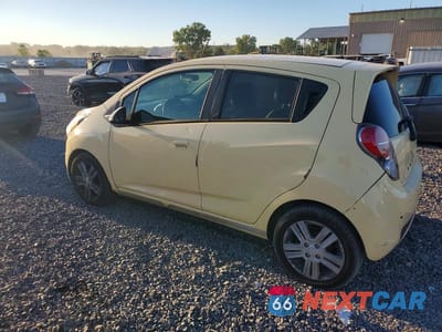 Drugie zdjęcie samochodu z przodu: 2014 CHEVROLET SPARK 1LT VIN:KL8CD6S93EC428305 - miniatura