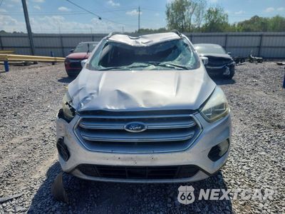 Piąte zdjęcie samochodu w środku: 2017 FORD ESCAPE TITANIUM VIN:1FMCU0JD6HUA74767 - miniatura