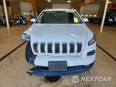Piąte zdjęcie samochodu w środku: 2016 JEEP CHEROKEE LATITUDE VIN:1C4PJMCS2GW211109 - miniatura