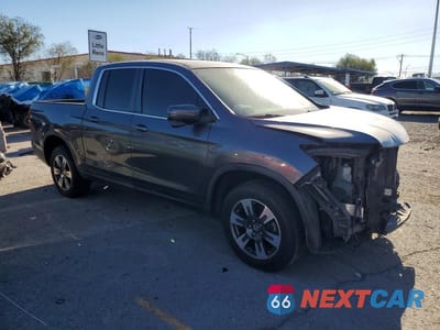 Czwarte zdjęcie samochodu z boku: 2017 HONDA RIDGELINE RTL VIN:5FPYK3F65HB001465 - miniatura