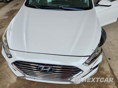 Zdjęcie 11 z 12 samochodu: 2019 HYUNDAI SONATA SE VIN:5NPE24AF1KH797987 - miniatura