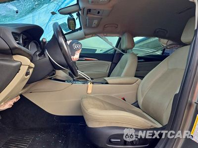 Zdjęcie 7 z 12 samochodu: 2018 BUICK REGAL ESSENCE VIN:W04GP6SX9J1142103 - miniatura