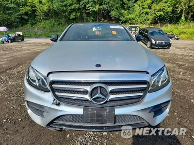 Piąte zdjęcie samochodu w środku: 2017 MERCEDES-BENZ E 300 4MATIC VIN:WDDZF4KB9HA220020 - miniatura