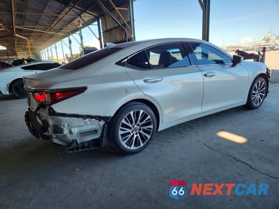 Trzecie zdjęcie samochodu z tyłu: 2020 LEXUS ES 350 VIN:58ADZ1B19LU062419 - miniatura