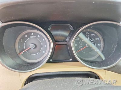 Zdjęcie 9 z 13 samochodu: 2011 HYUNDAI ELANTRA GLS VIN:5NPDH4AE7BH053683 - miniatura